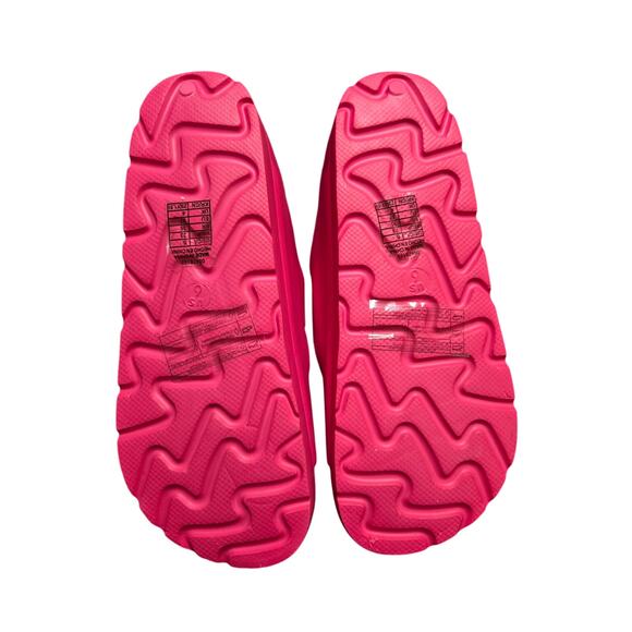 Forever21 Sandals - Hot Pink Double Strap Slides (Size: 6) - Picture 3 of 3